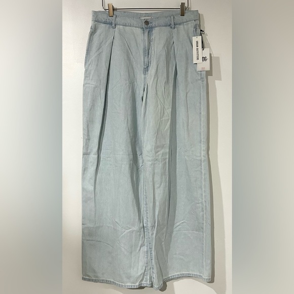 NWT Urban BDG Light Wash‎ Loose Pleated Slouchy Jeans 30 Baggy Dad Oversized - Picture 4 of 8